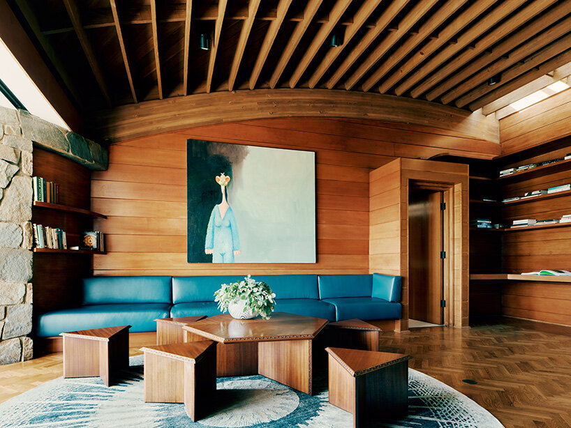 lautner's castle conner perry