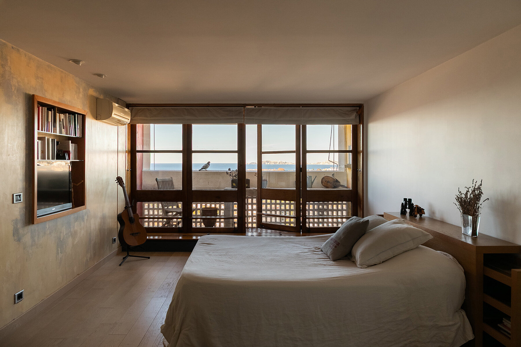 le-corbusier-cite-radieuse-double-duplex-type-E-designboom-05a