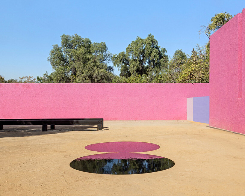 La Cuadra San Cristóbal de Luis Barragán reabre al público en México con dos exposiciones - 9