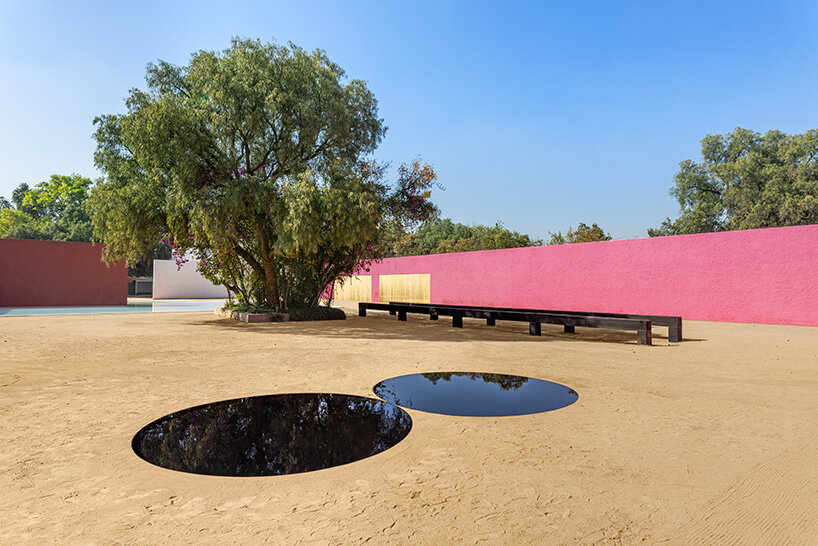 La Cuadra San Cristóbal de Luis Barragán reabre al público en México con dos exposiciones - 4