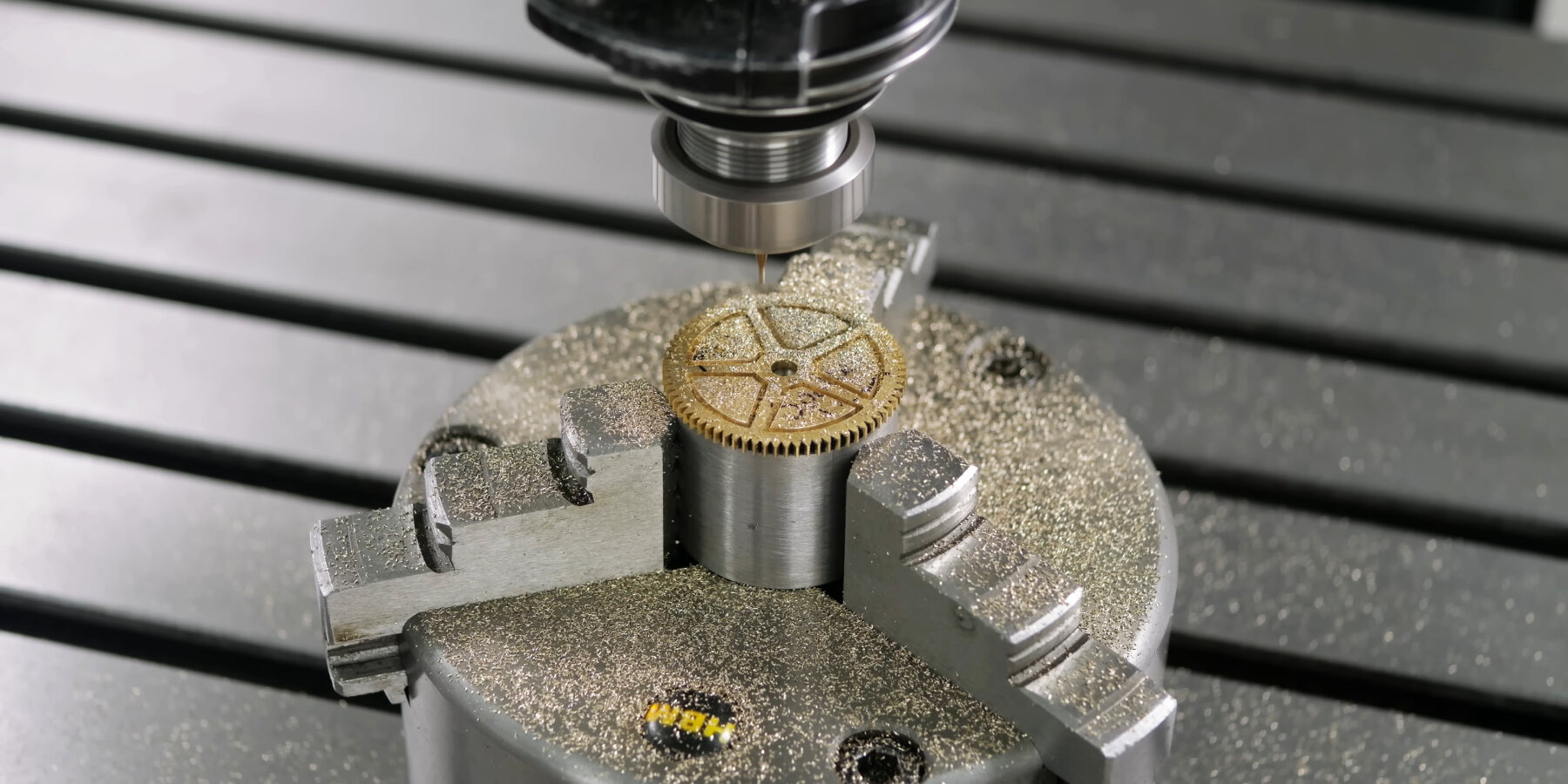 mechanical-clock-rotating-dicsc-tell-time-planets-chronova-engineering-designboom-ban