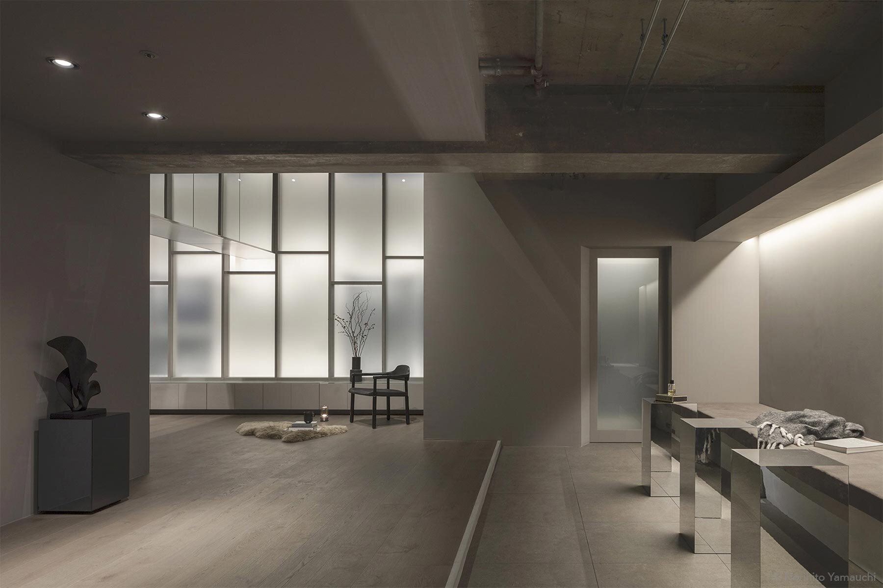 room-1101-form-kouichi-kimura-architects-renovation-apartment-osaka-designboom-1800-3