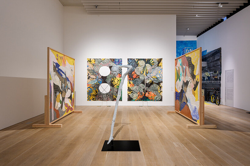 roppongi crossing at mori art museum explores time across japan's contemporary art scene