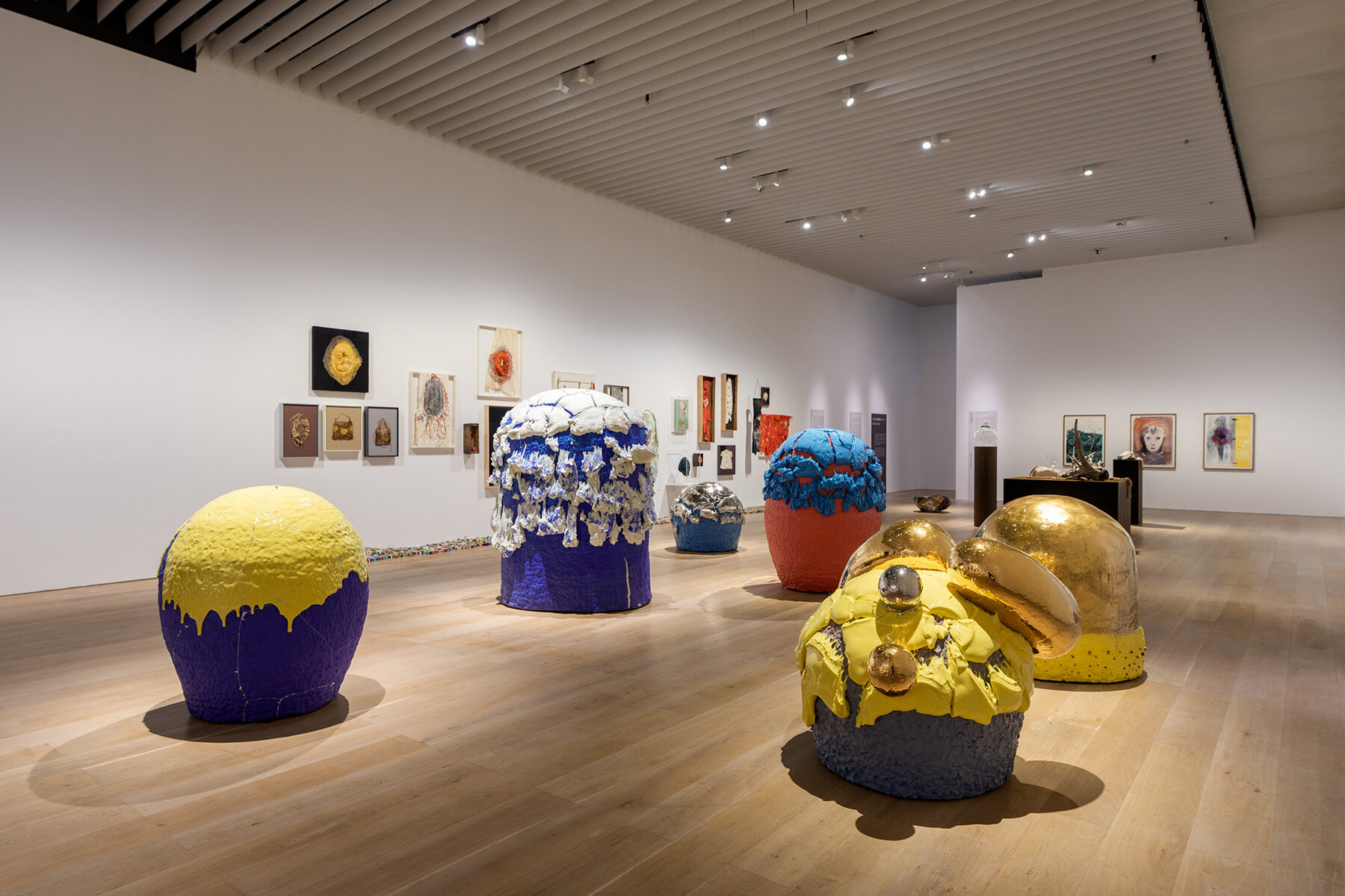 roppongi-crossing-2026-mori-art-museum-time-across-japan-contemporary-art-scene-designboom-large01