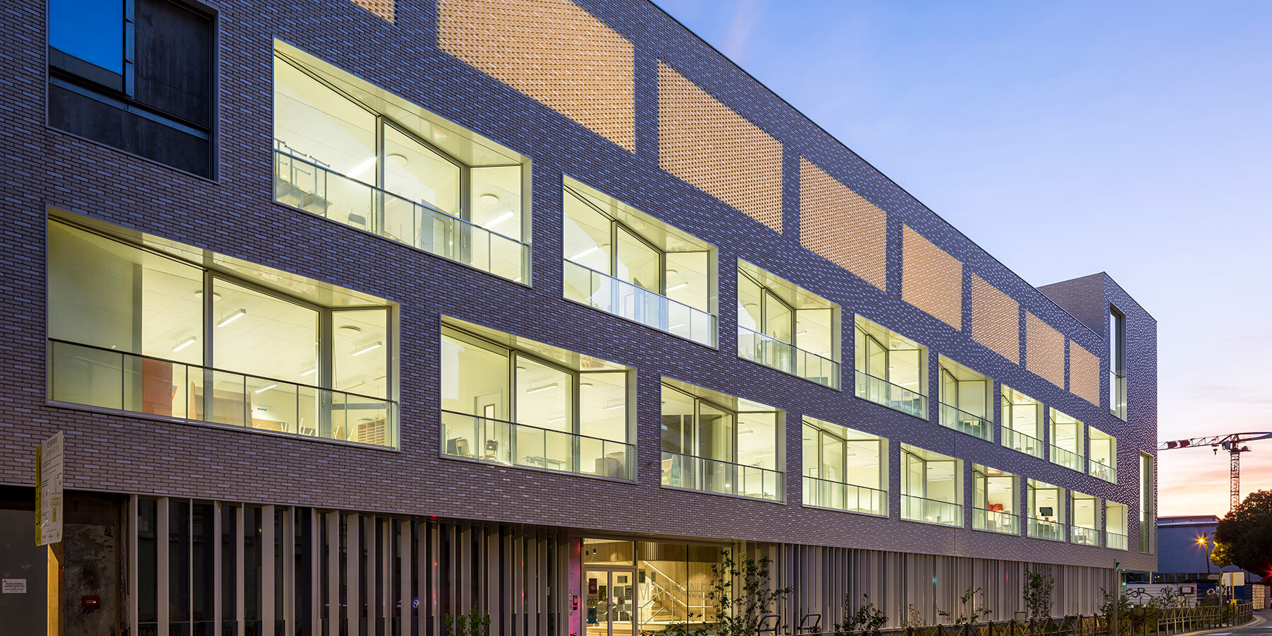 rosa-parks-school-complex-brenac-gonzalez-associes-villeurbanne-france-designboom-1800-4