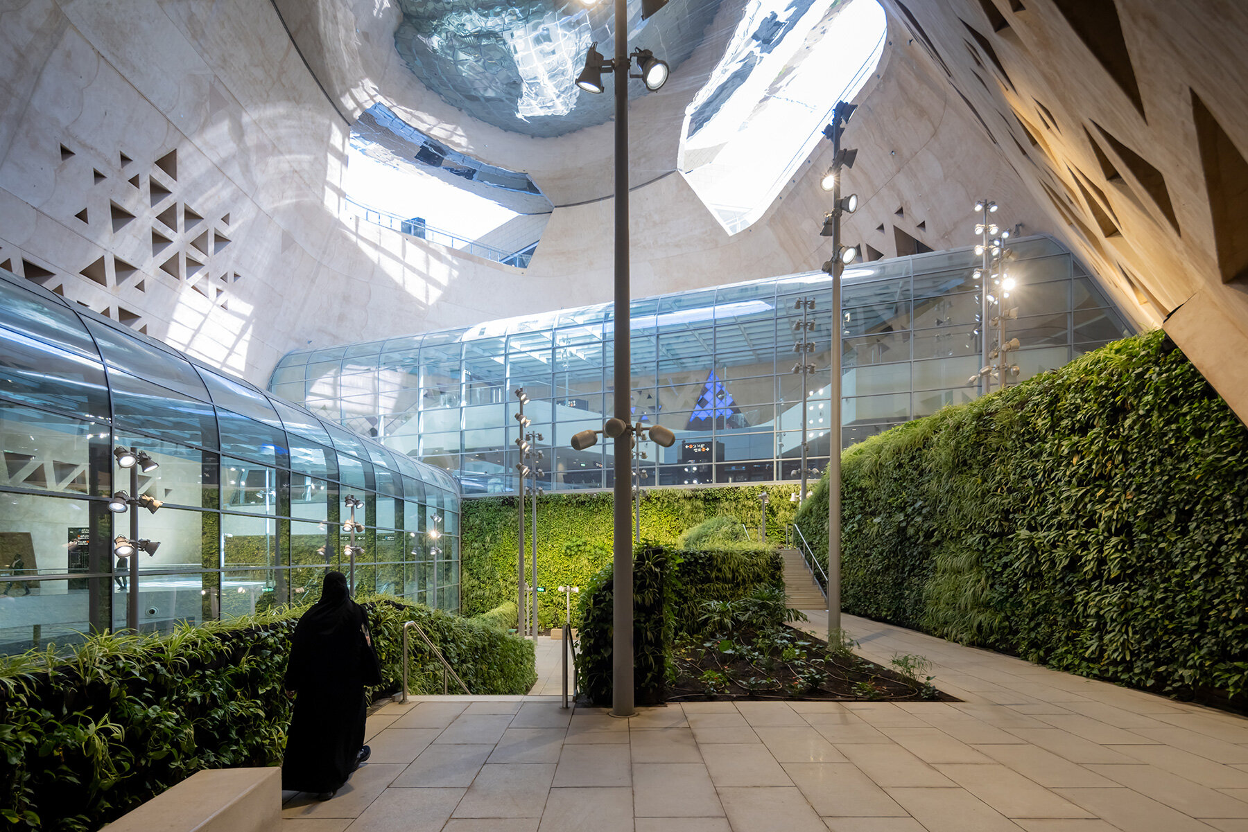 snohetta-riyadh-metro-station-designboom-06a