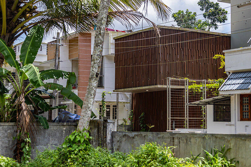 zero studio curtain house