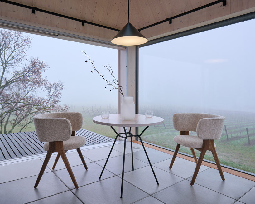 ark-shelter archekta dev&iacute;n