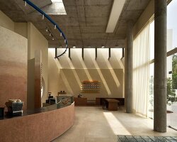 café’s sand-hued sculpted volumes draw from its coastal context in India