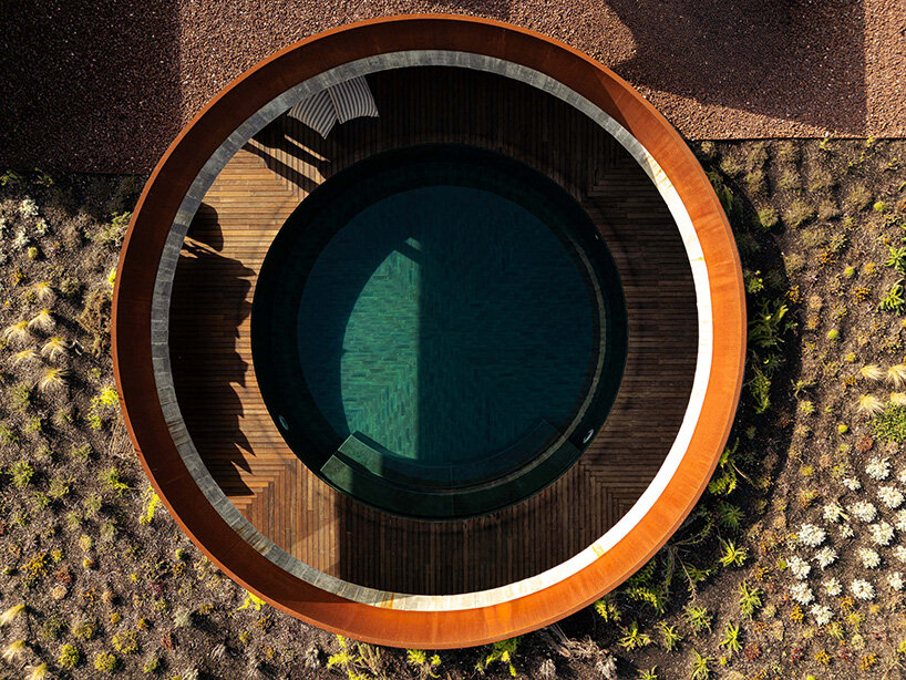 circular courtyard pool opens house by pedro henrique to sky and light in portugal - 5