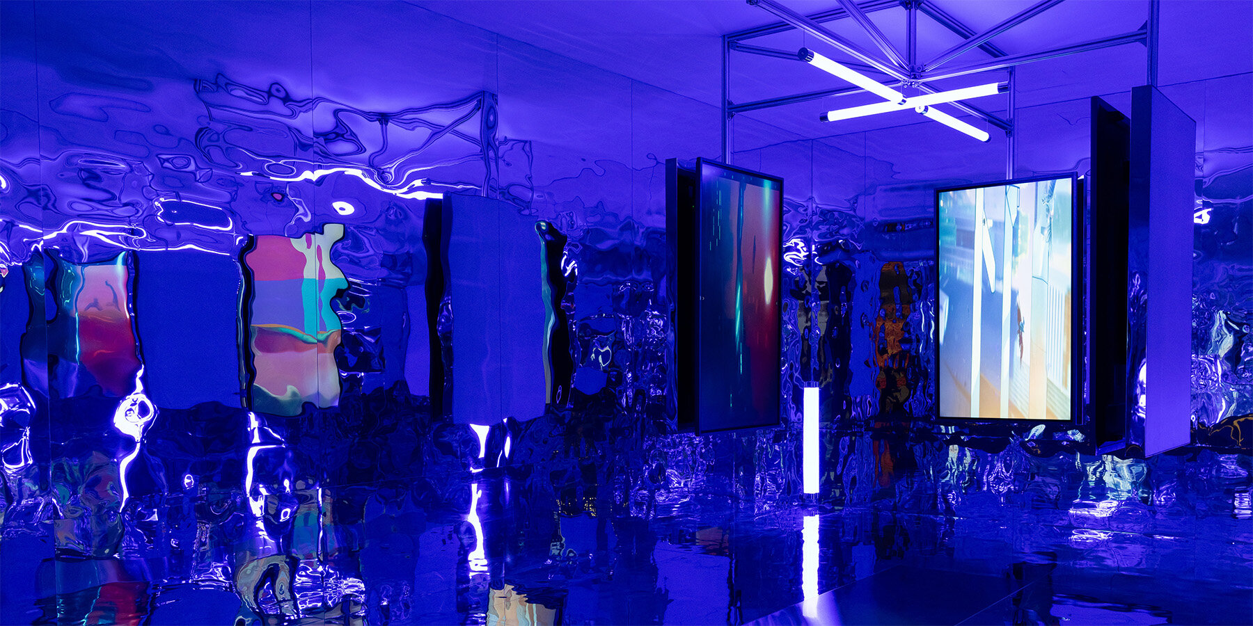 deferred-futures-unfold-plane-spatial-installation-chengdu-biennale-designboom-1800-3