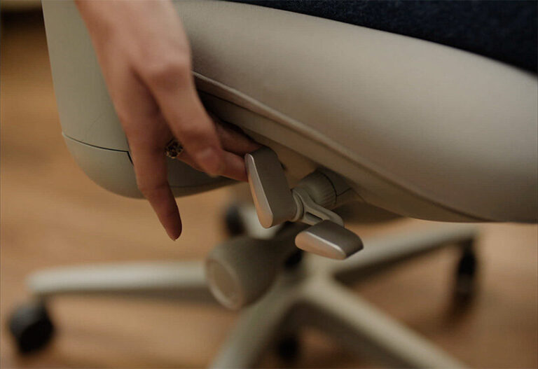libernovo omni wins iF design award for rethinking how we sit for work