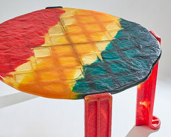 pulp galerie show revives radical 1990s CHIAT\DAY office furniture by gaetano pesce