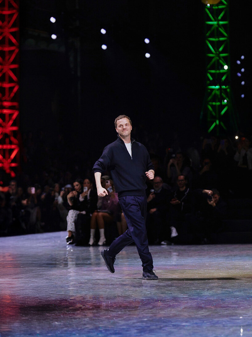 towering cranes turn the grand palais into construction site for chanel FW26 runway - 13