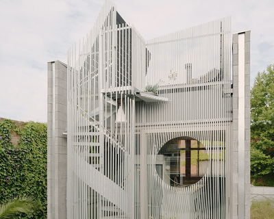 LLDS reworks 'northcote house' in melbourne with robotically-milled interiors