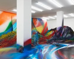 paint unfolds across earth, canvas, and space in katharina grosse’s london exhibition