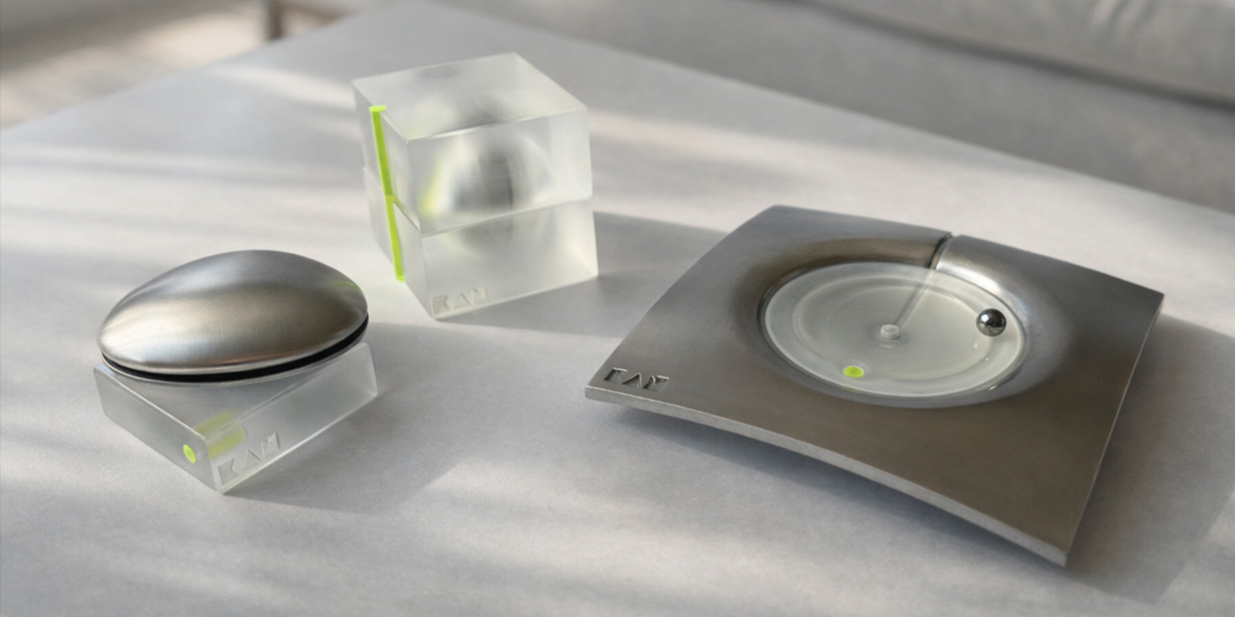 kan-series-three-handheld-objects-amit-hadar-material-body-attention-designboom-1800-1