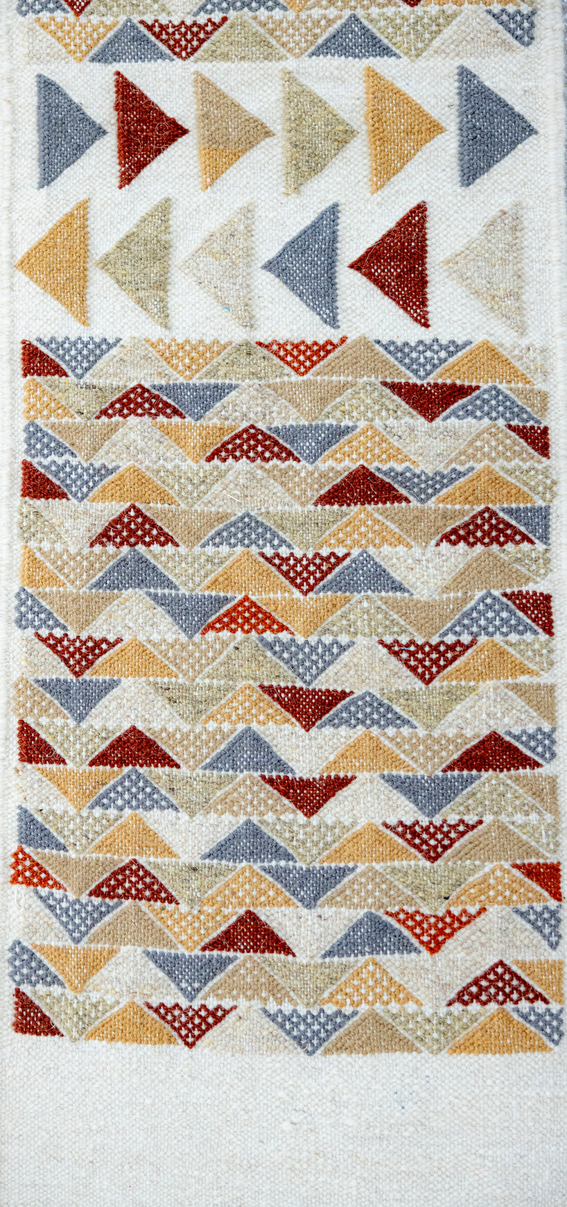 morocco debuts at the arsenale with asǝṭṭa, a woven landscape of thresholds and craft