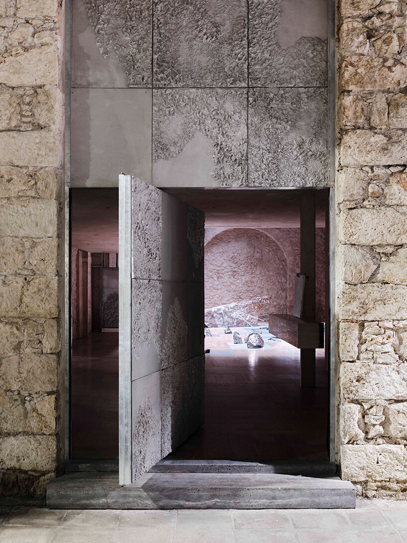 MPNYC transforms 19th-century warehouse into flexible cultural venue in piraeus - 5