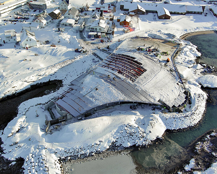 dorte mandrup’s sinuous center 'the whale' takes shape along norway’s arctic coastline