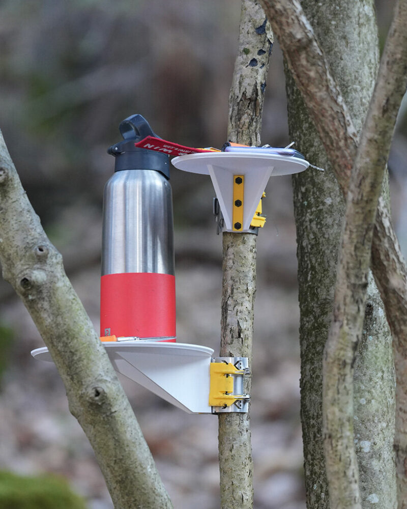 Tree Axis three-axis joint connects raw tree branches without screws for self ...