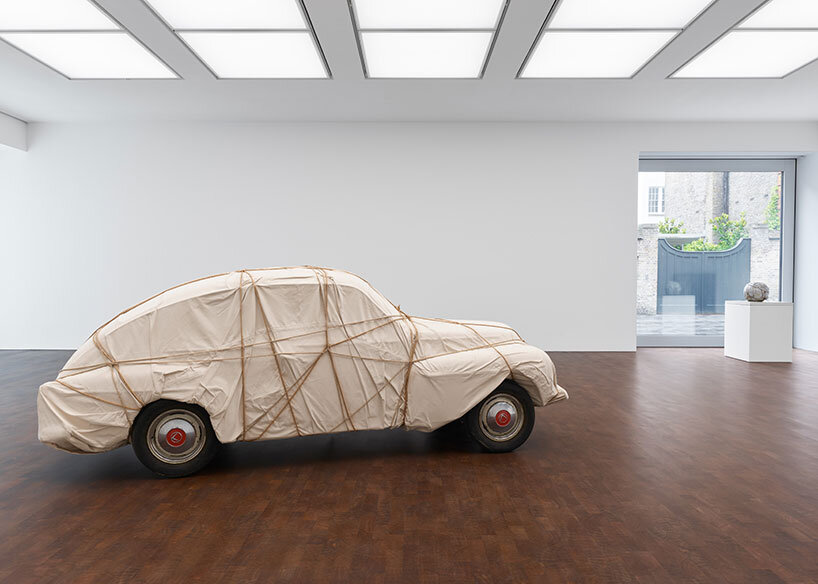 building with air: soft architectures and atmospheric worlds from warhol to A.A. murakami - 14