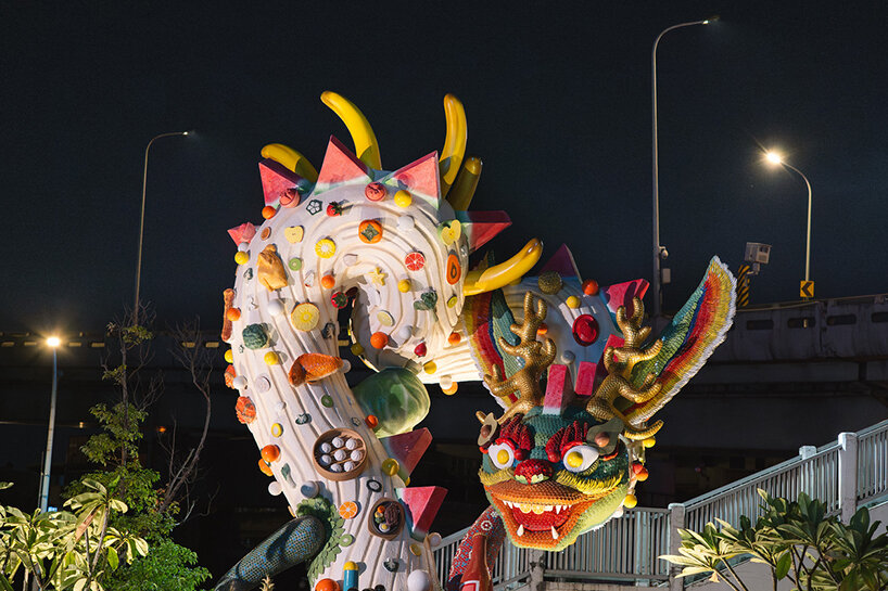 arno coenen bejewels dragon sculptures with taiwanese ingredients at huannan market - 8