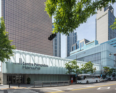 centre pompidou hanwha opens in seoul inside jean-michel wilmotte's box of light