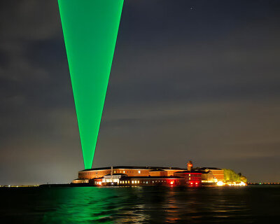'make light not war': chris levine beams 'higher power' installation over venice