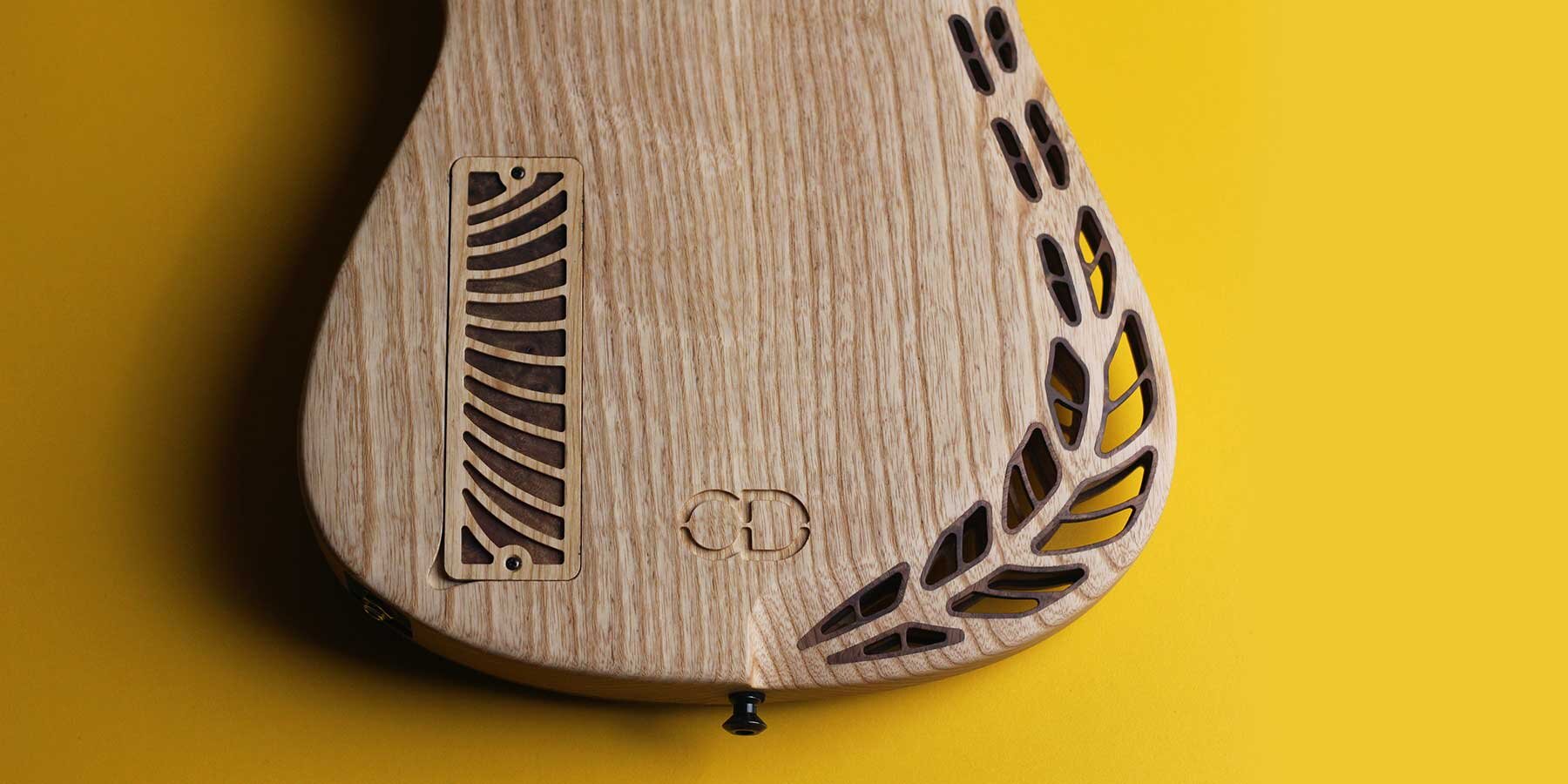 omer-deutsch-natural-geometrics-handcrafted-guitars-designboom-1800-4