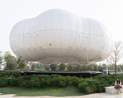 soft cloud-like structure by PILLS drifts with inflatable membrane technology in china