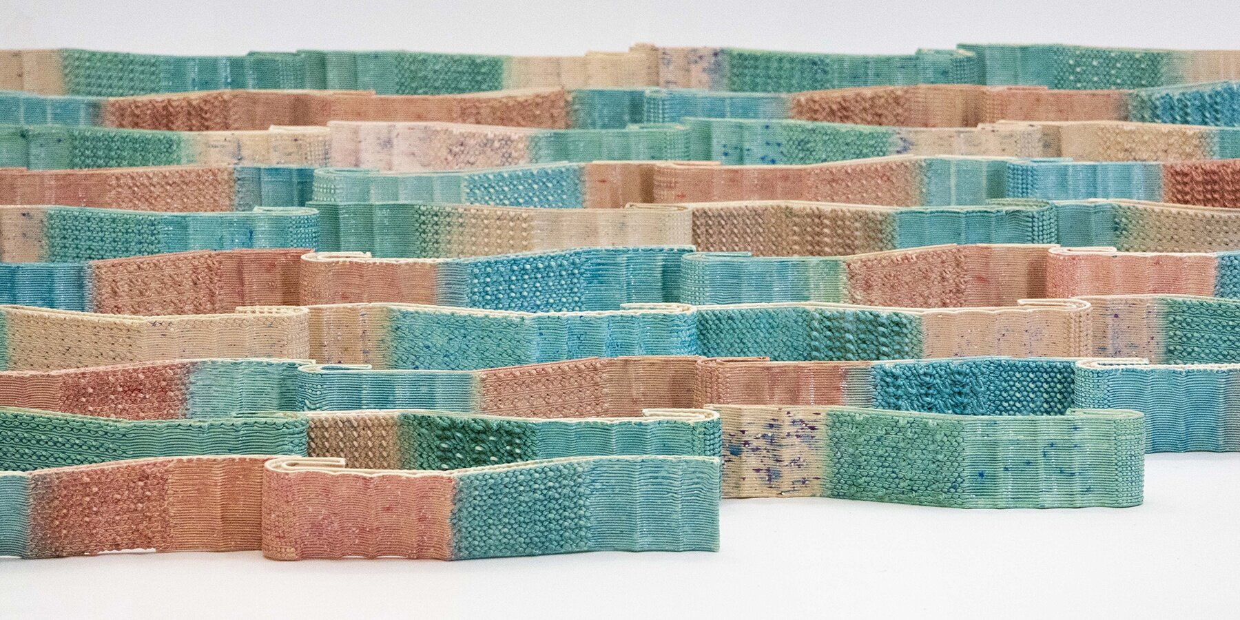 studio-we-cerashingle-modular-ceramic-facade-system-robotic-3d-printing-designboom-1800-1