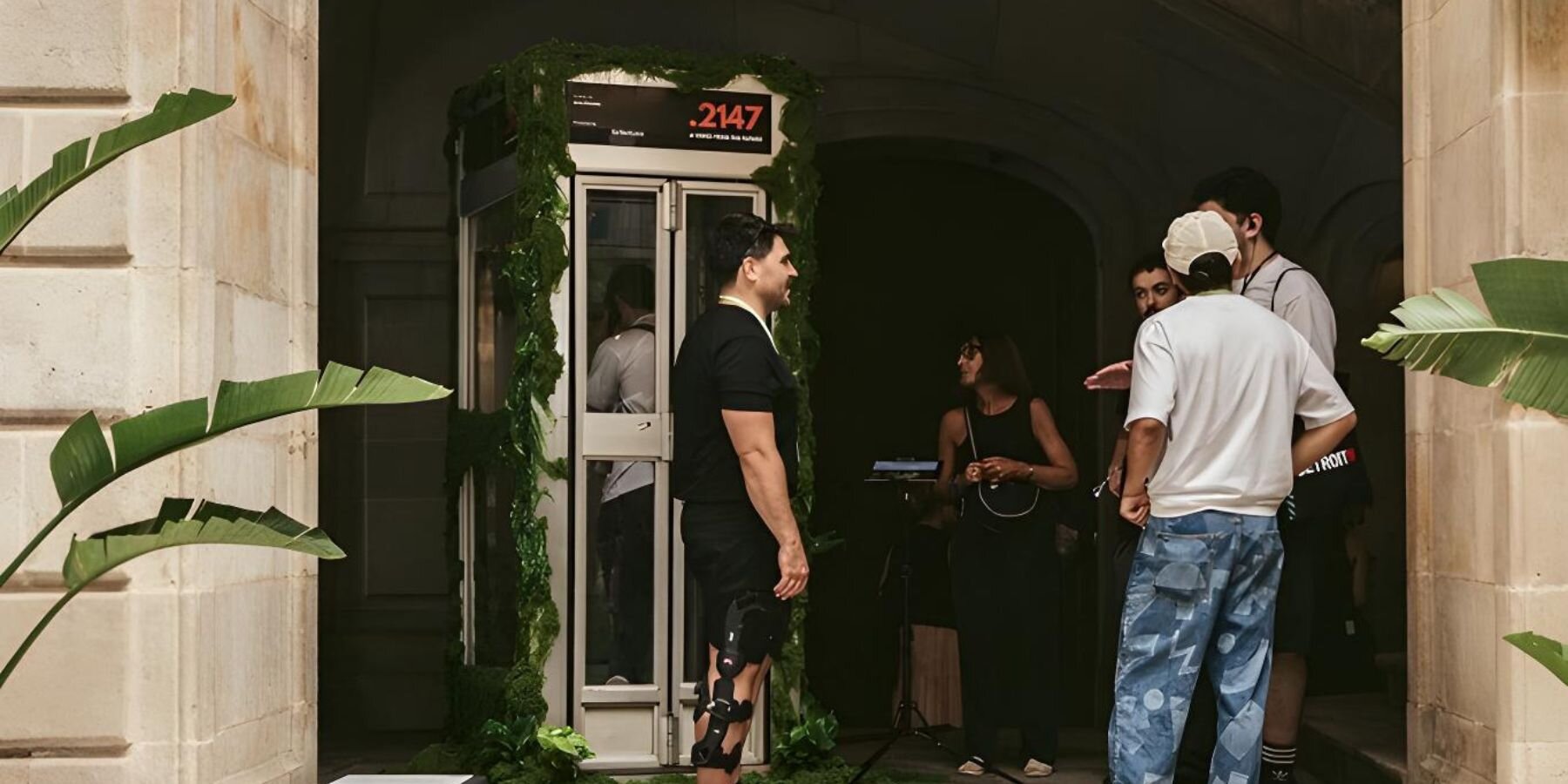 2147-a-voice-from-the-future-reclaimed-moss-payphone-ai-interface-designboom-1800-3