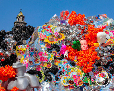plastic cups, cheetos in resin, and mannequins become new-age mexican baroque artworks