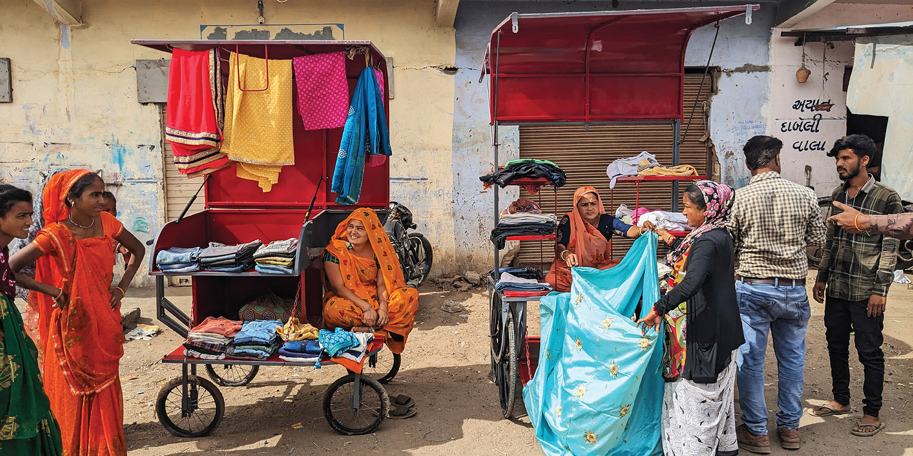 laari-futures-research-street-vending-typologies-mobile-urban-infrastructure-india-chaal-chaal-designboom-1800-2