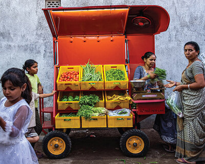 mapping street vending typologies as mobile urban infrastructure across india
