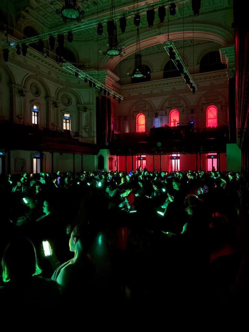 mindy seu explores the web’s ties to the body and intimacy through group incantations - 6