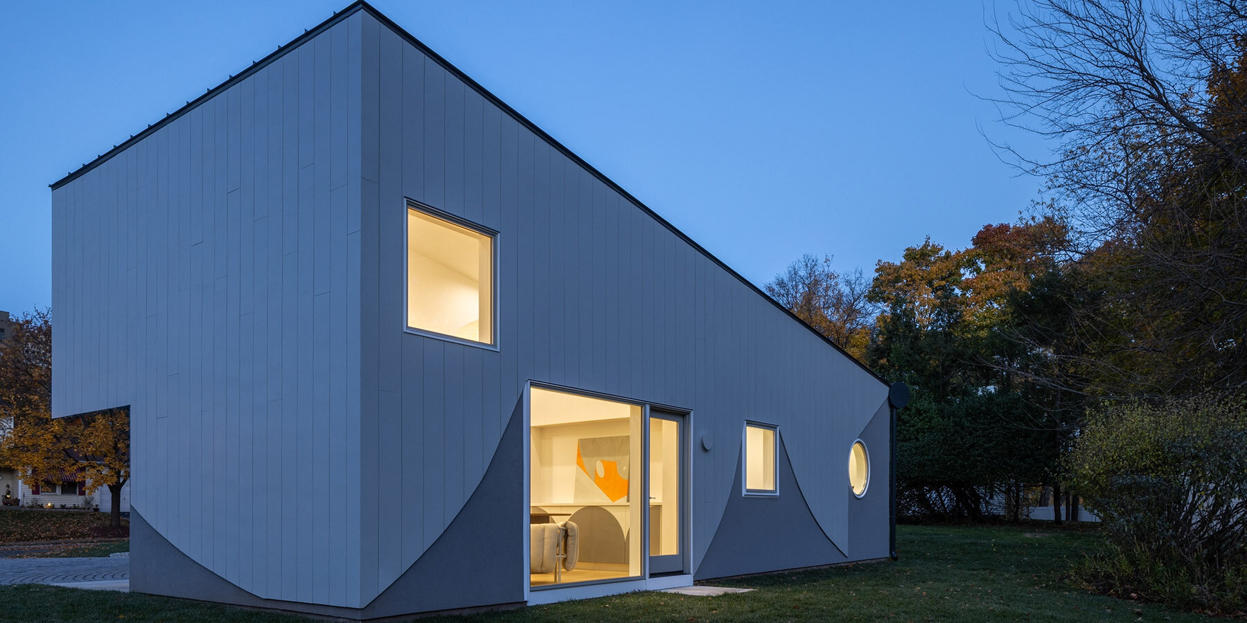 out-of-line-swoop-adu-south-orange-new-jersey-designboom-1800-3