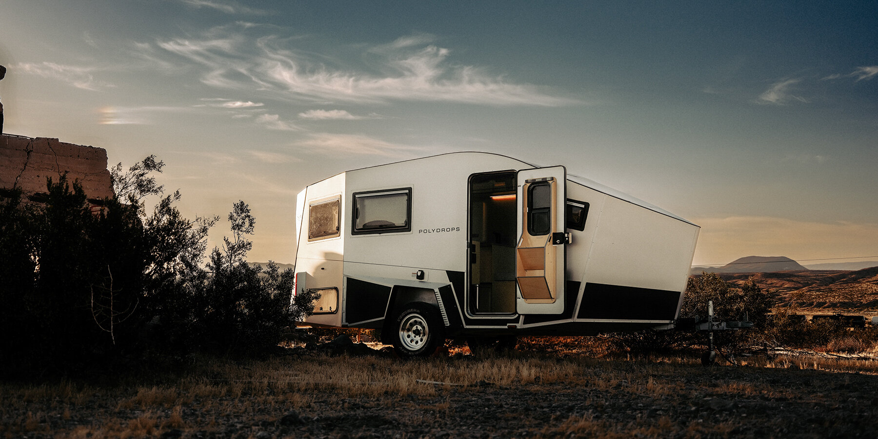 p21x-polydrops-travel-trailer-mobile-living-energy-efficiency-designboom-1800-3