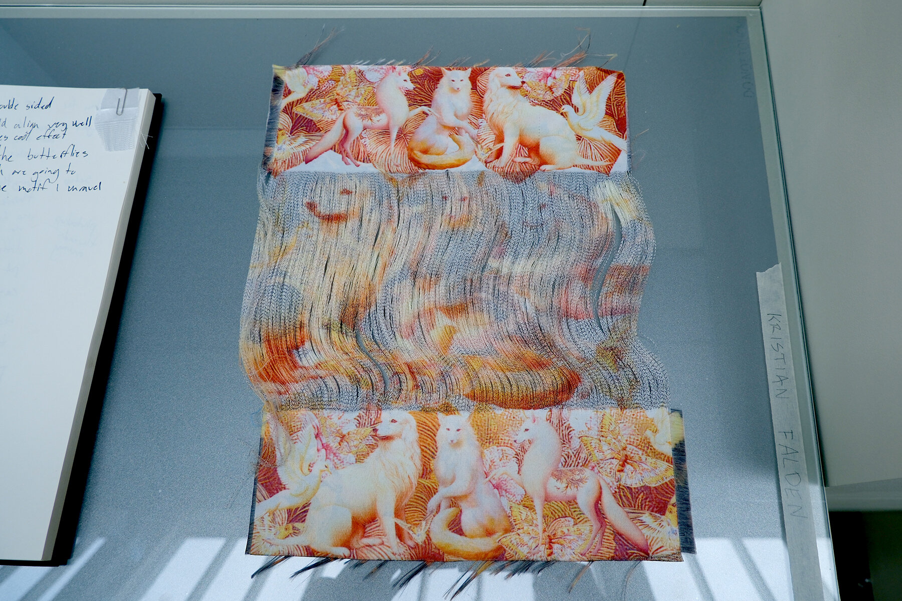 ukurant-kristian-vallum-kryger-falden-unraveled-49-5-hours-3daysofdesign-copenhagen-designboom-06a