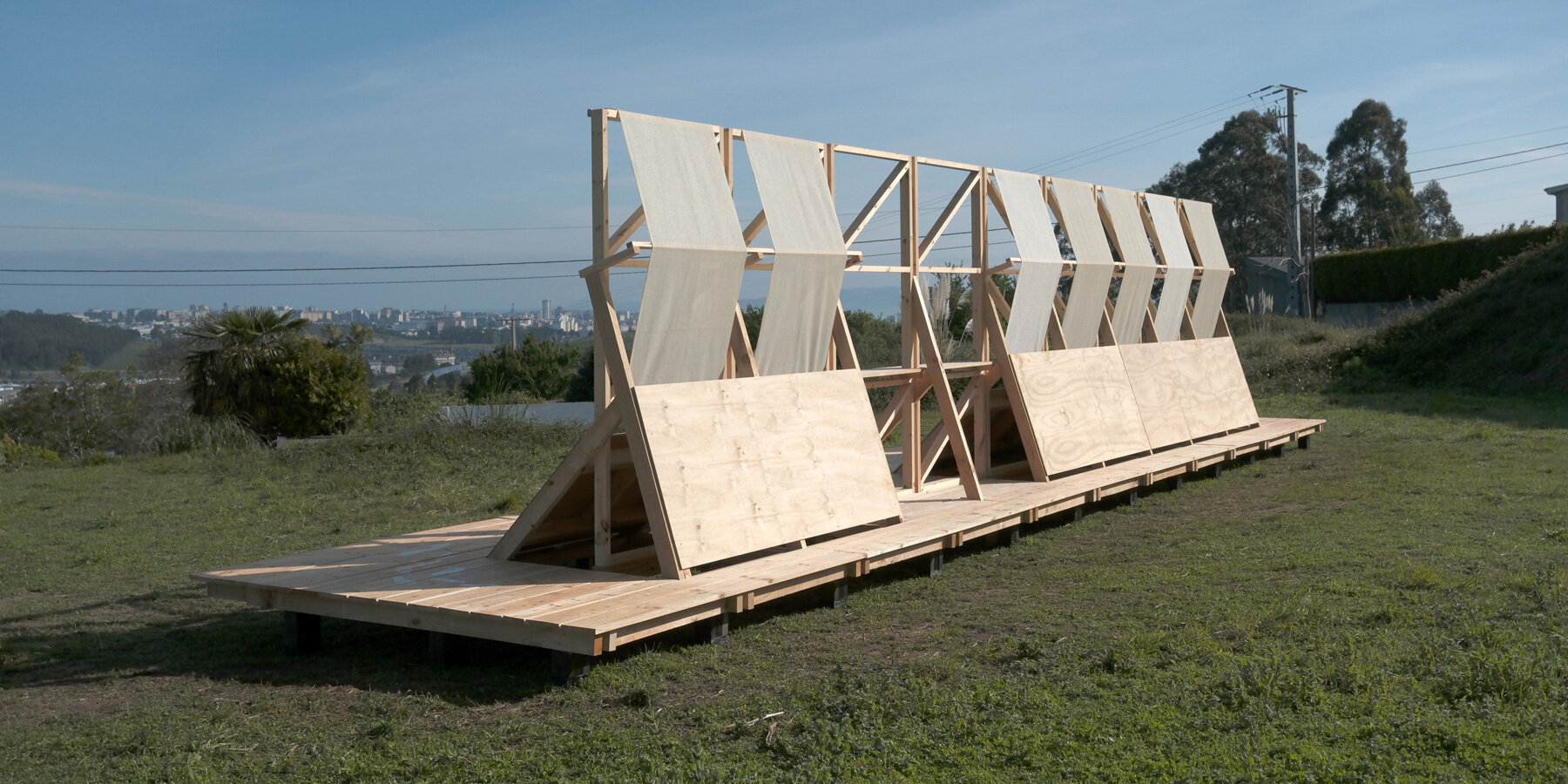 un-obradoiro-hands-on-design-build-workshop-wood-fabric-cesuga-erazo-pugliese-a-coruna-spain-designboom-1800-2