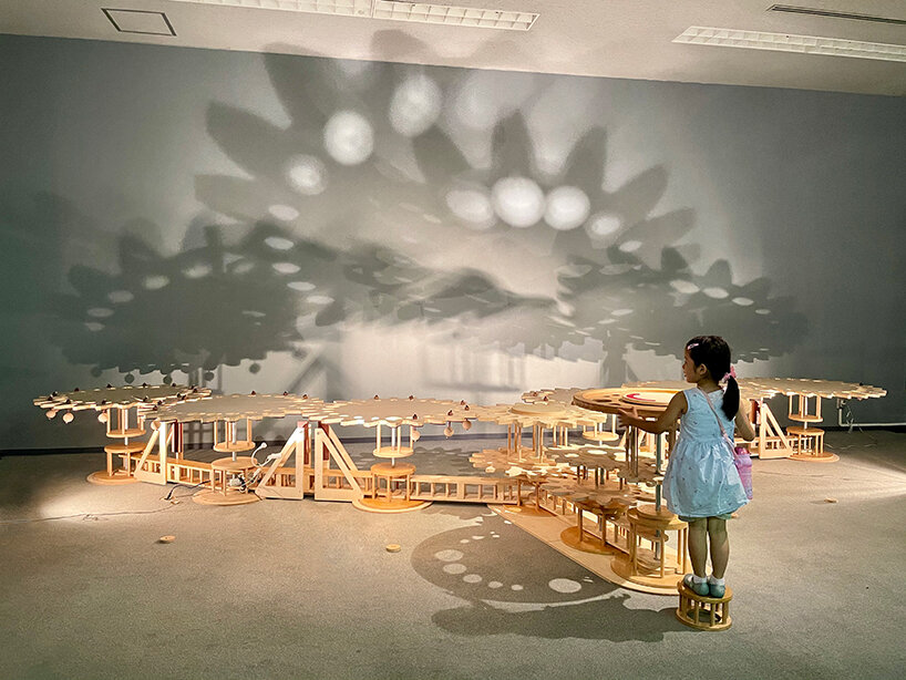 ayumi tsuchiya's wooden sculptures are made for touching, playing, and listening - 9
