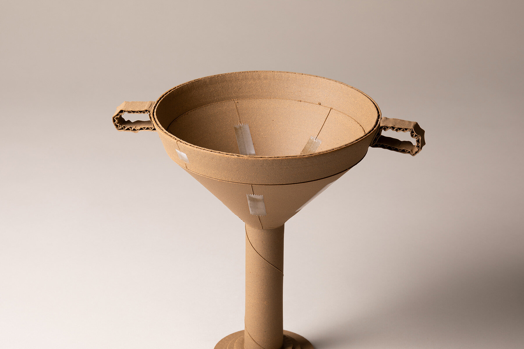 beauty-jacques-monneraud-cardboard-lasting-ceramics-interview-designboom-01