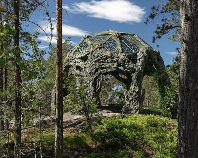 cristina iglesias grows luminous northern lights dome from stockholm’s forest bedrock