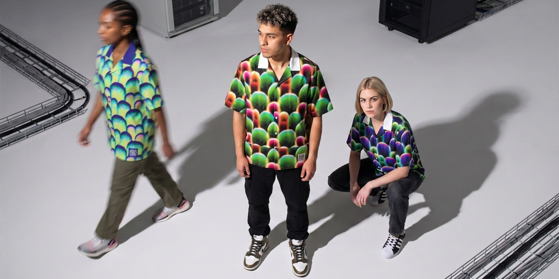 digital-camouflage-conceptual-garment-collection-simon-weckert-digital-surveillance-designboom-1800-2