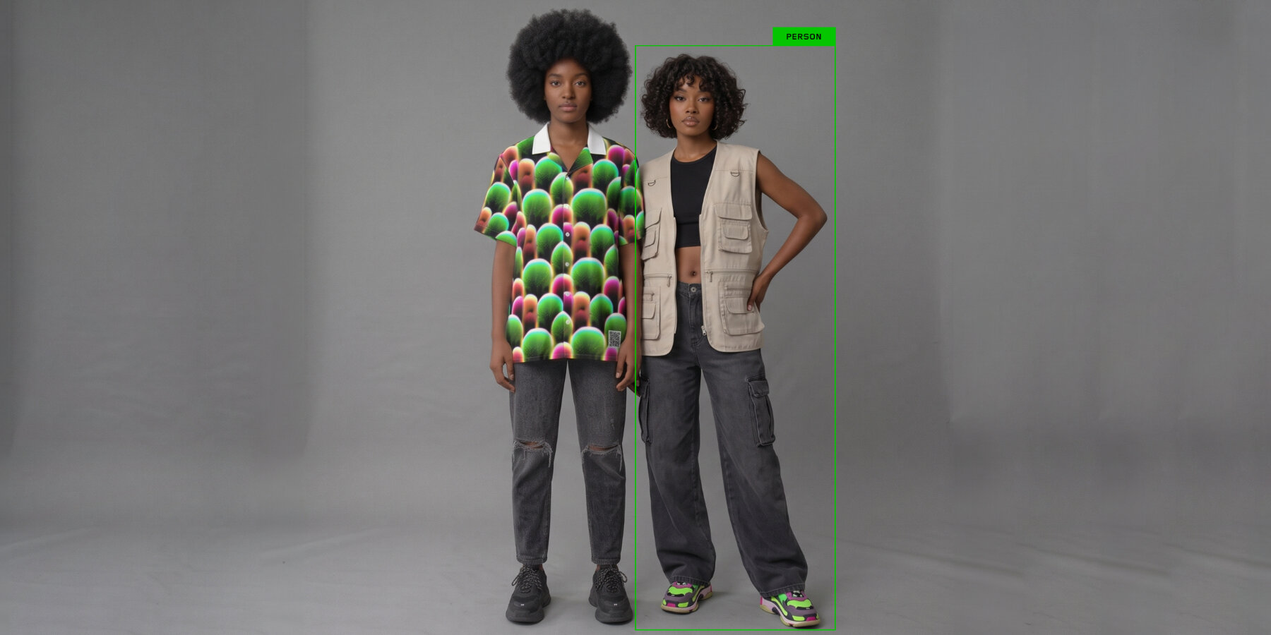 digital-camouflage-conceptual-garment-collection-simon-weckert-digital-surveillance-designboom-1800-3