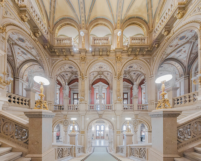 franck bohbot captures the vienna state opera before the curtain rises - 6