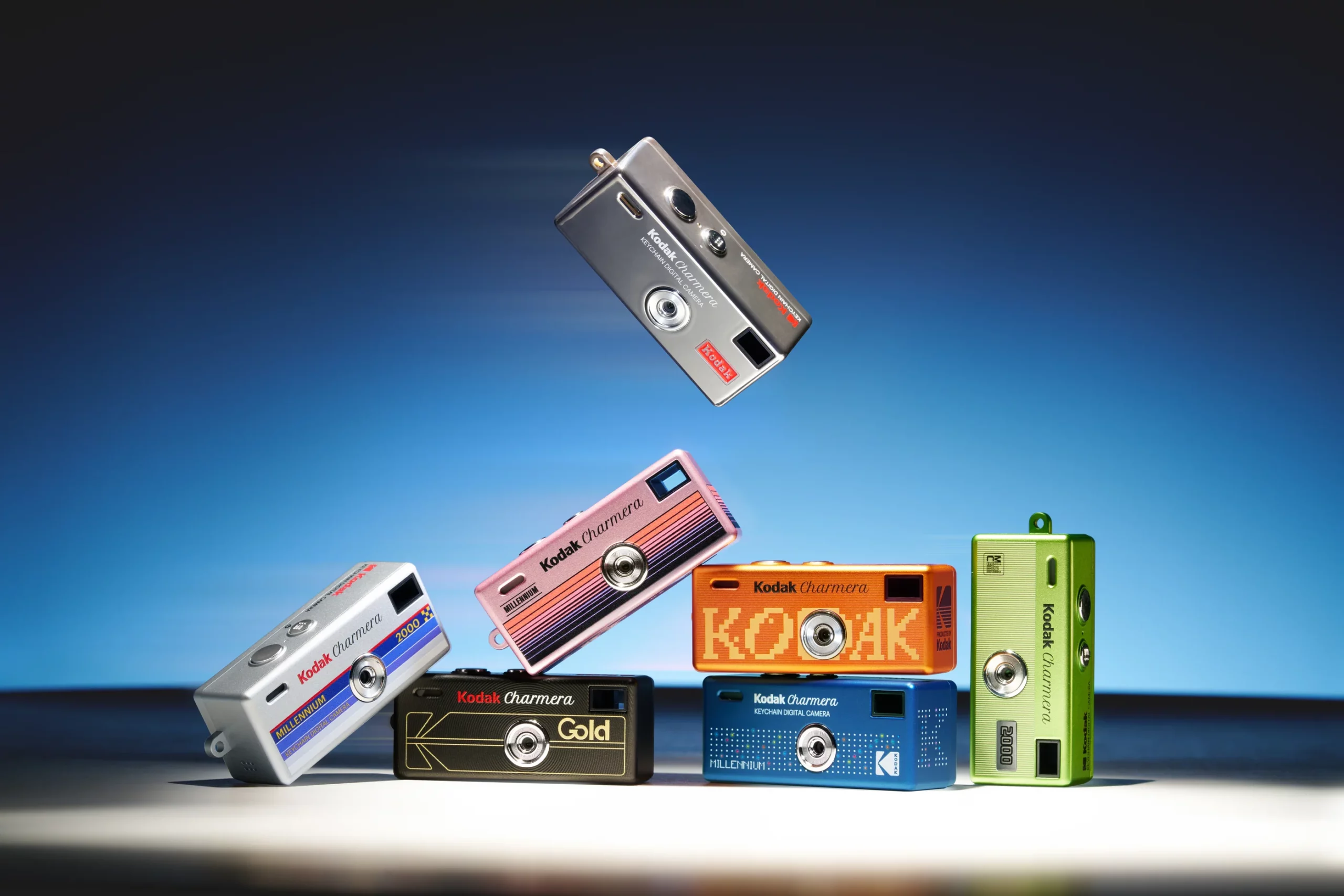 kodak-keychain-camera-y2k-makeover-charmera-millennium-edition07