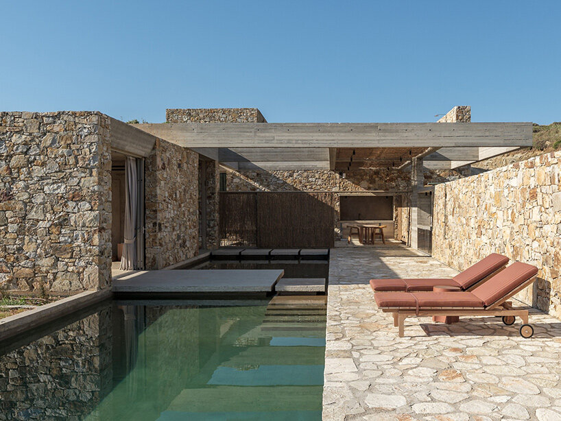 mold PERMA serifos retreat