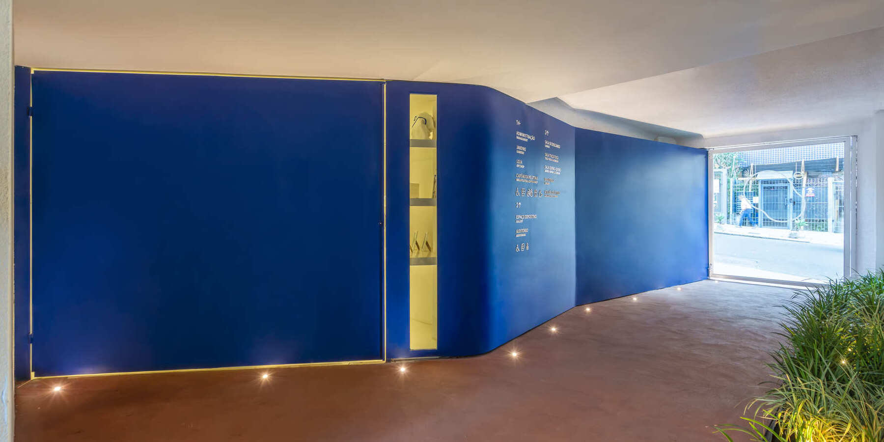 renovation-remanso-cultural-institute-1930s-house-porto-alegre-brazil-cultural-art-community-hub-designboom-1800-2